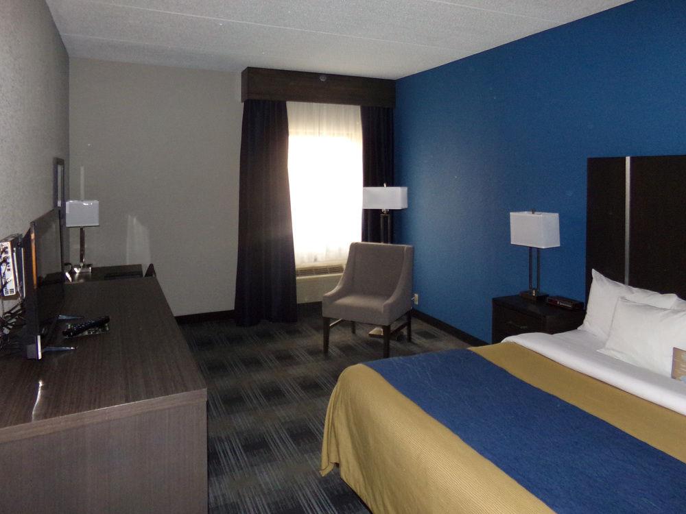Comfort Inn Cleveland Airport Middleburg Heights Exterior foto