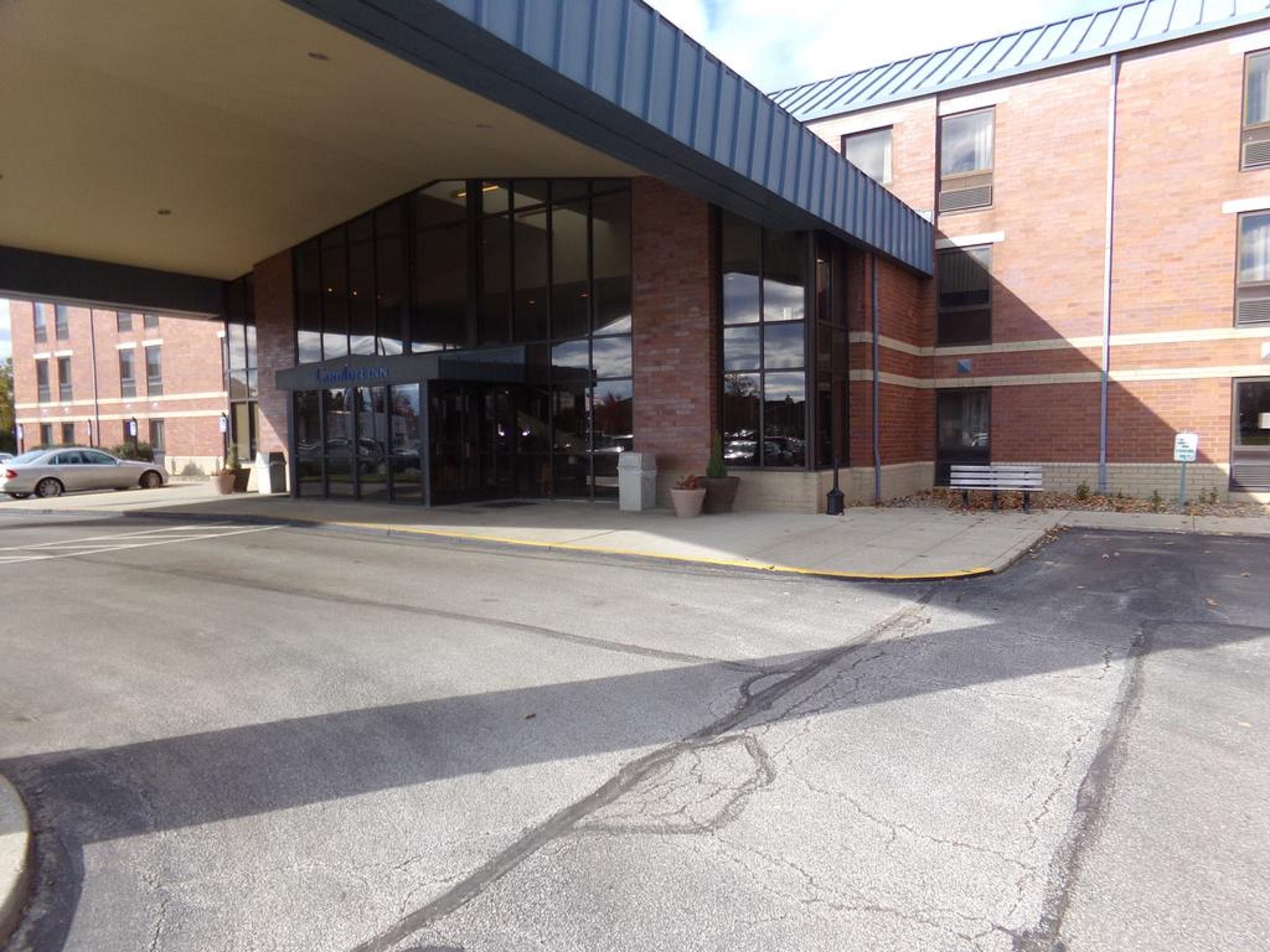 Comfort Inn Cleveland Airport Middleburg Heights Exterior foto